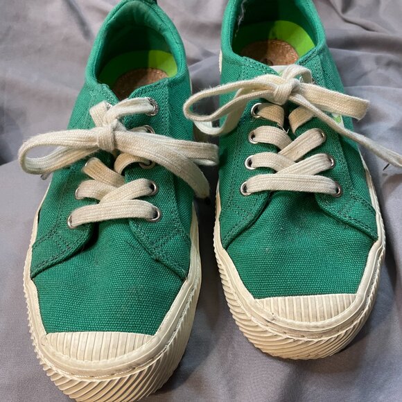 Cariuma OCA LOW (green canvas) size 8 - Picture 6 of 6